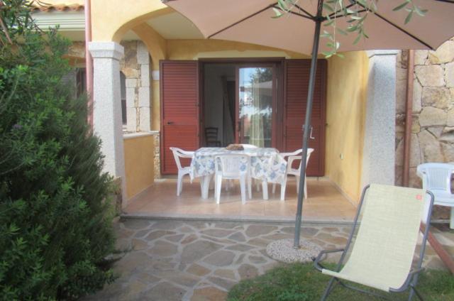 Casa Alice Apartment Budoni Ngoại thất bức ảnh