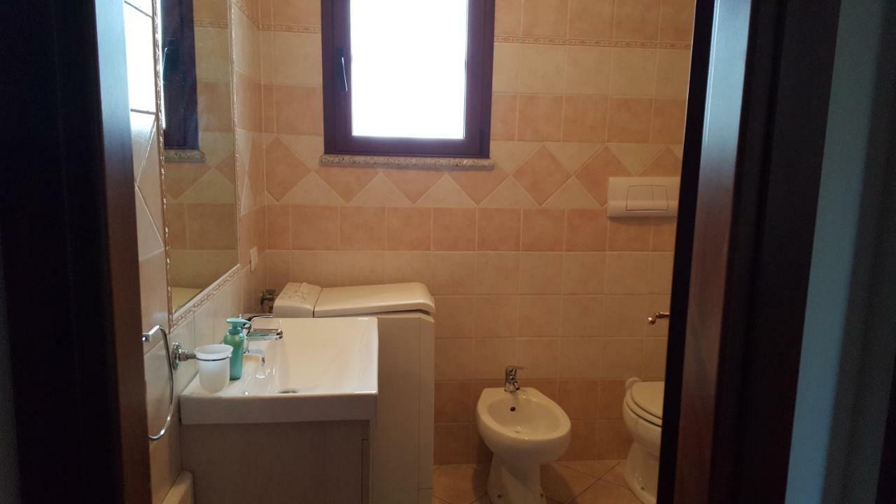 Casa Alice Apartment Budoni Ngoại thất bức ảnh